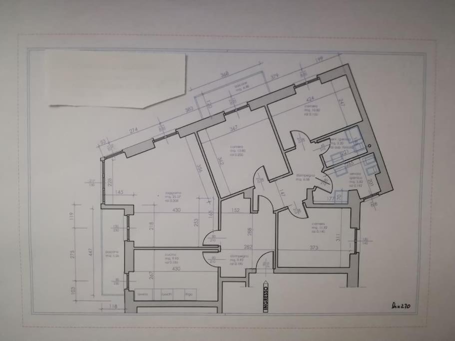 Spazioso Appartamento Sondrio Exterior foto